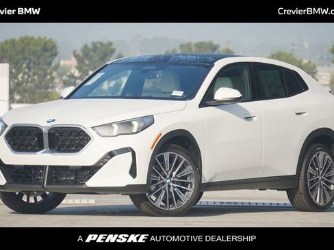 New 2026 BMW X2 xDrive28i w/ Technology Package image 1