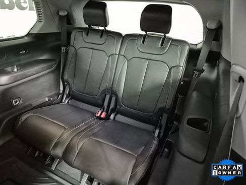 Used 2024 Jeep Grand Cherokee L Limited w/ Black Appearance Package image 26