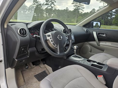 Used 2014 Nissan Rogue S w/ Convenience Package image 12