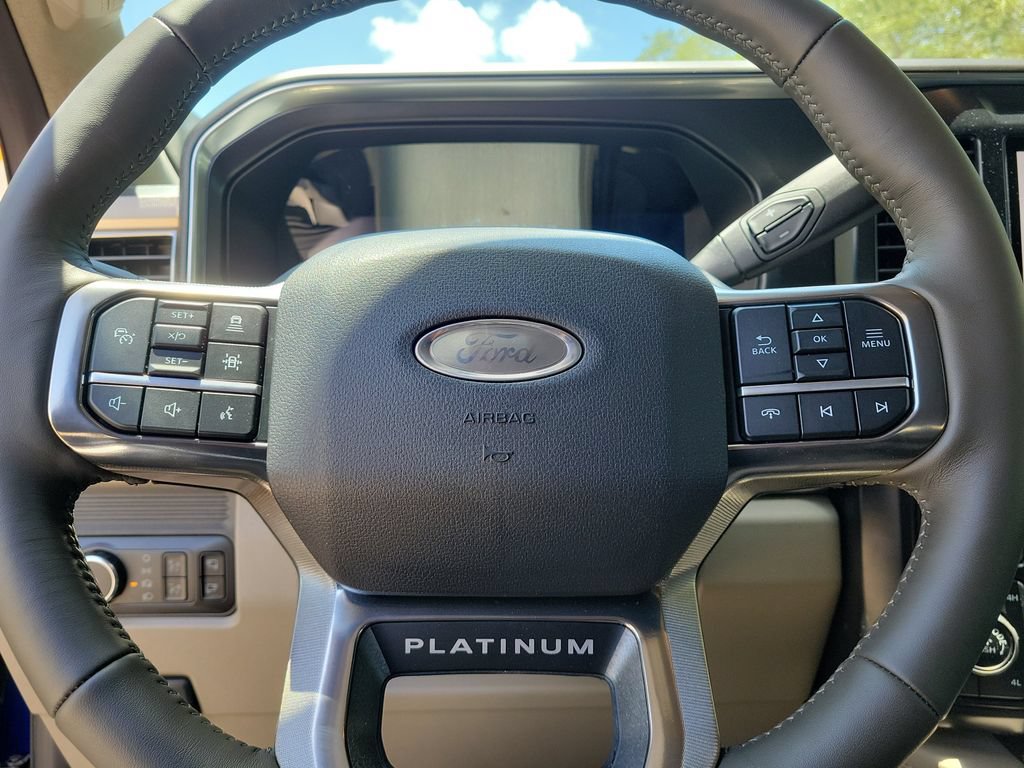 New 2026 Ford F250 Platinum w/ Platinum Plus Package AWD/4WD image 16