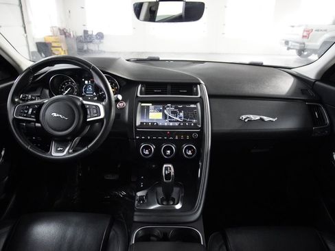Used 2020 Jaguar E-PACE AWD/4WD image 10