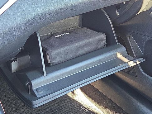 Used 2019 Nissan Altima 2.5 SR w/ SR Premium Package image 22