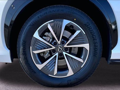 Used 2023 Lexus RZ 450e Premium w/ Technology Package AWD/4WD image 29