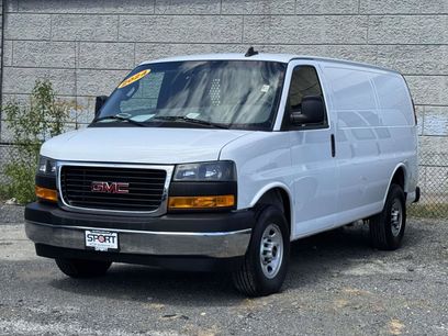 Used 2024 GMC Savana 2500 w/ Driver Convenience Package