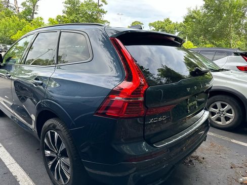 Used 2024 Volvo XC60 B5 Plus w/ Protection Package Premier AWD/4WD image 15
