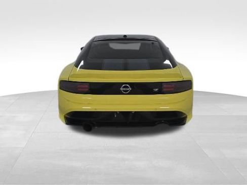 Used 2023 Nissan Z Performance w/ Floor Mat Package (L93) image 4
