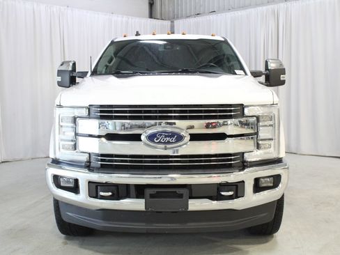 Used 2019 Ford F350 Lariat w/ Lariat Ultimate Package AWD/4WD image 38
