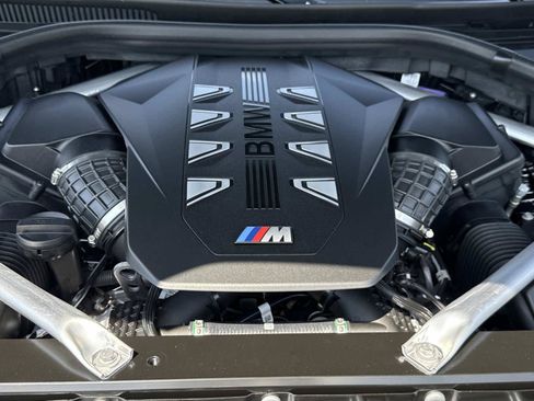 New 2027 BMW X6 M60i AWD/4WD image 13