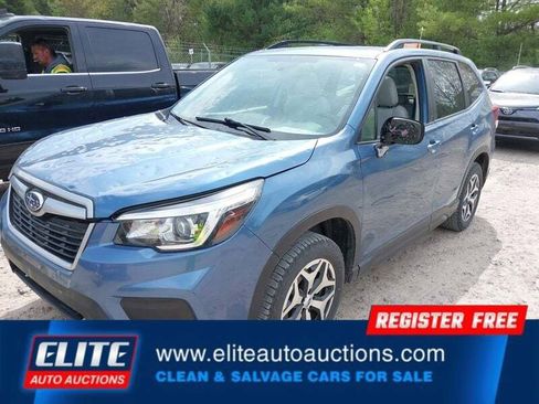 Used 2020 Subaru Forester Premium AWD/4WD image 4