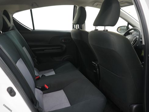 Used 2018 Toyota Prius C Two w/ Carpet Mat Package FWD image 12