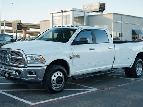 Used 2015 RAM 3500 Laramie image 19