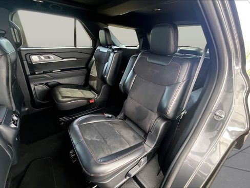Used 2025 Ford Explorer ST w/ Sun And Sound Package RWD image 20