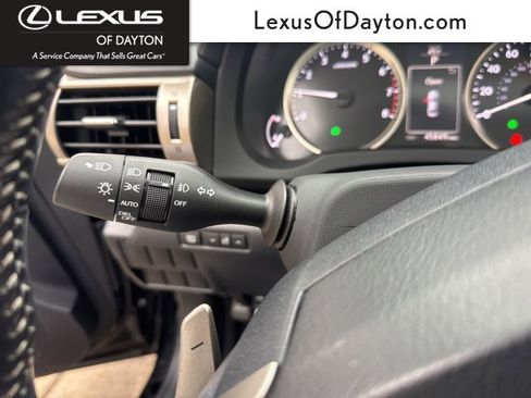 Used 2016 Lexus IS 300 AWD image 20