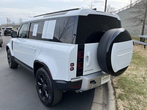 Certified 2025 Land Rover Defender 110 S image 5