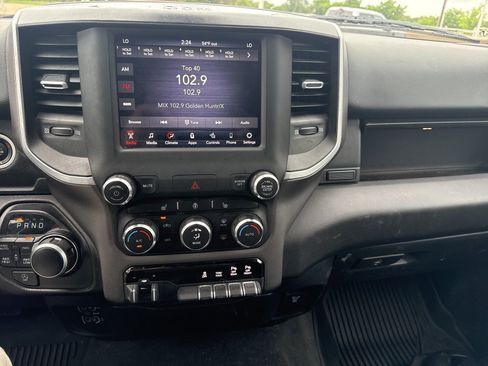 Used 2021 RAM 1500 Big Horn image 14