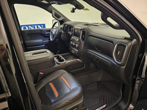 Used 2020 GMC Sierra 1500 AT4 w/ Off-Road Performance Package AWD/4WD image 26