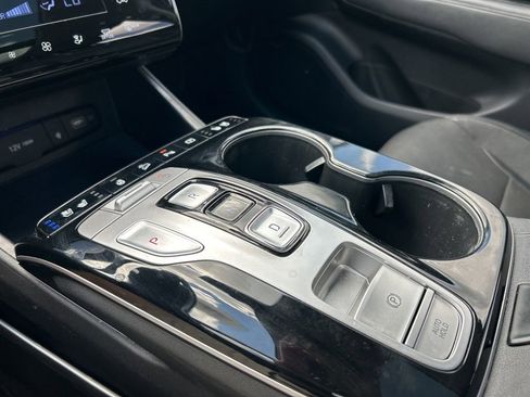 Used 2022 Hyundai Tucson Limited image 31