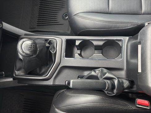 Used 2022 Toyota Tacoma TRD Off-Road w/ TRD Premium Off Road Package image 24