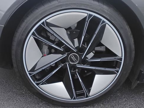 Used 2023 Audi RS e-tron GT w/ Ceramic Brake Package image 13