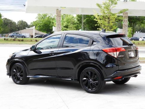Used 2021 Honda HR-V Sport image 18
