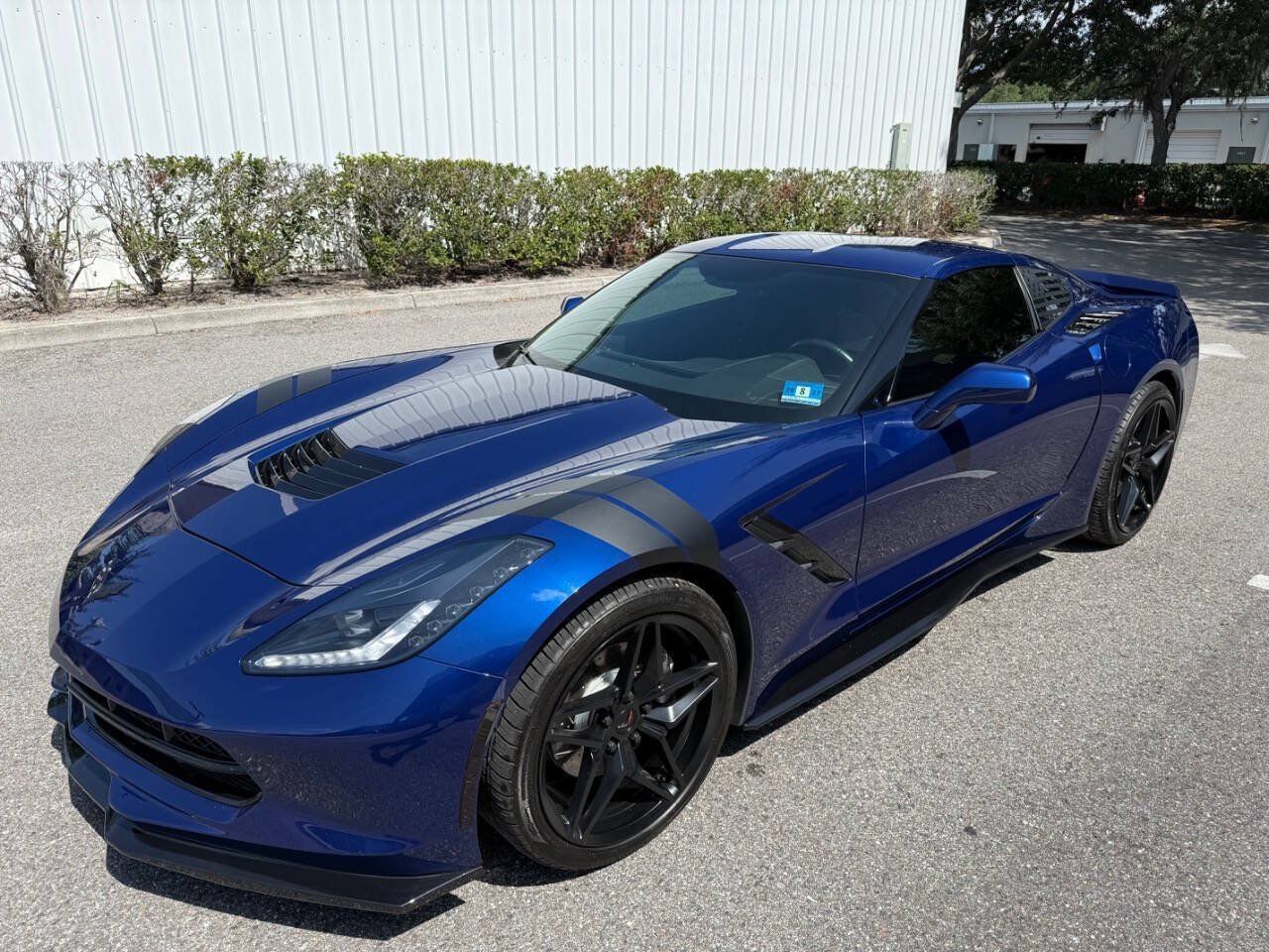 Used 2017 Chevrolet Corvette Stingray Coupe w/ Battery Protection Package RWD image 2