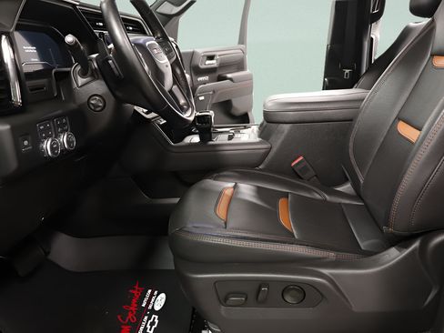 Used 2024 GMC Sierra 1500 AT4 w/ AT4 Premium Package AWD/4WD image 21