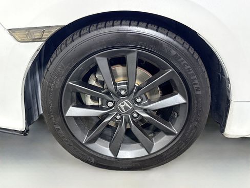 Used 2020 Honda Civic EX image 38