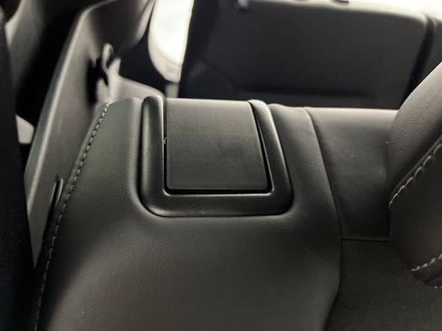 Used 2025 Mitsubishi Outlander SE AWD/4WD image 26