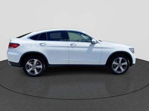 Used 2023 Mercedes-Benz GLC 300 4MATIC Coupe image 9