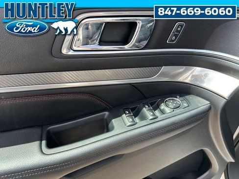 Used 2016 Ford Explorer Sport AWD/4WD image 22