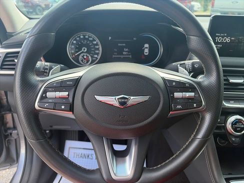 Used 2023 Genesis G70 2.0T AWD/4WD image 19
