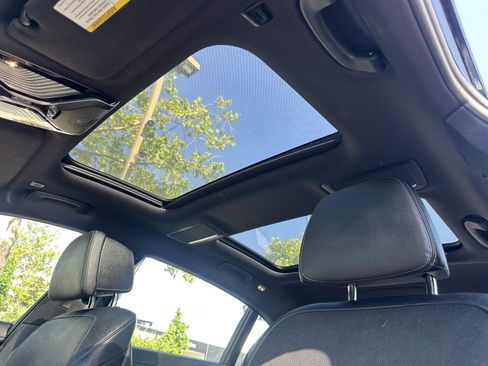Used 2017 BMW 740i RWD image 28