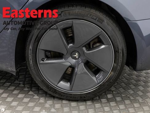Used 2023 Tesla Model 3 Standard Range RWD image 27