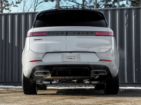 New 2026 Land Rover Range Rover Sport Dynamic SE image 7