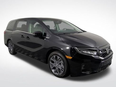 Used 2026 Honda Odyssey Touring image 8