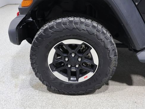 Used 2021 Jeep Wrangler Unlimited Rubicon AWD/4WD image 7