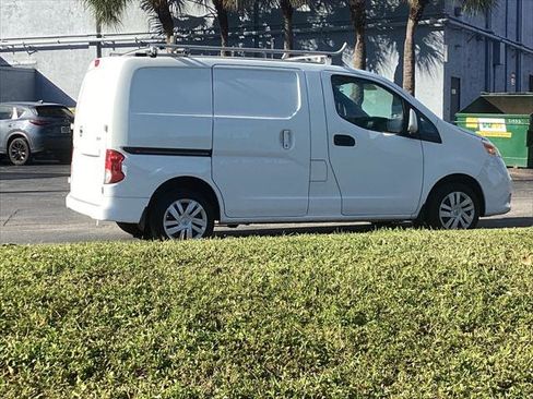 Used 2015 Nissan NV200 SV w/ Technology Package image 11