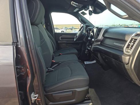 Used 2025 RAM 2500 Big Horn AWD/4WD image 14