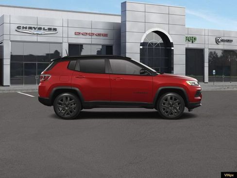 New 2026 Jeep Compass Limited AWD/4WD image 9