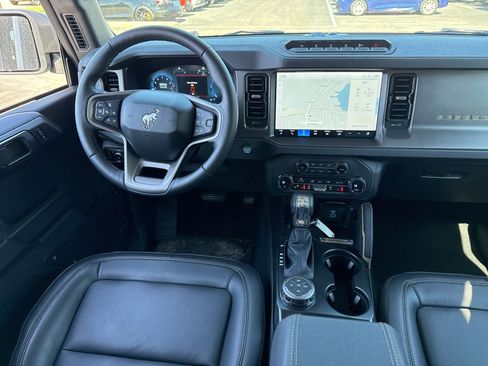 New 2025 Ford Bronco Badlands AWD/4WD image 8