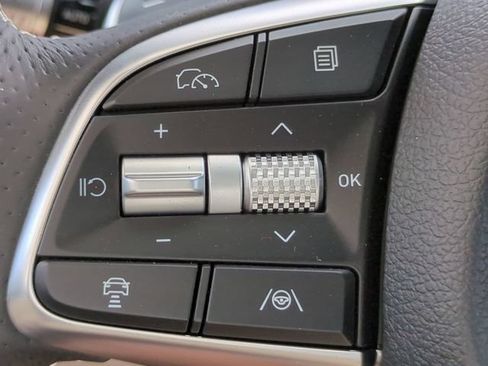Certified 2026 Genesis G70 2.5T RWD image 23