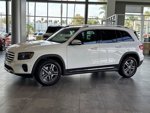 Certified 2026 Mercedes-Benz GLB 250 4MATIC image 9