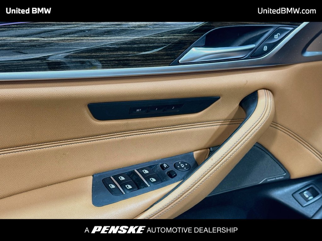 Certified 2023 BMW 530i w/ Premium Package RWD image 10