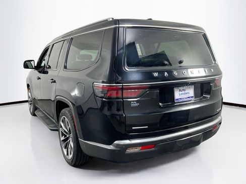 Used 2022 Jeep Wagoneer Series II w/ Convenience Group I AWD/4WD image 7