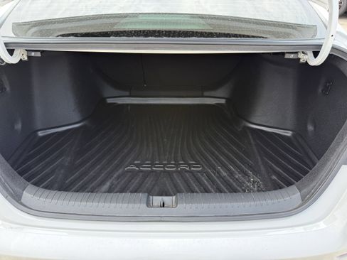 Used 2024 Honda Accord EX image 32