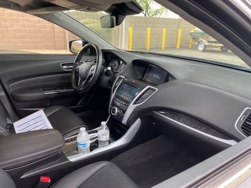 Used 2019 Acura TLX V6 FWD image 5