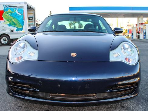 Used 2003 Porsche 911 Carrera RWD image 10