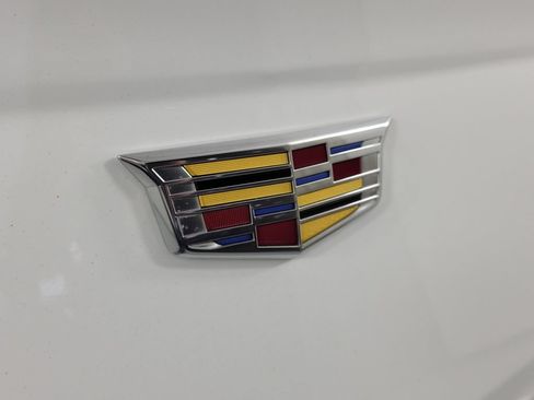 Certified 2024 Cadillac CT4 Luxury RWD image 7