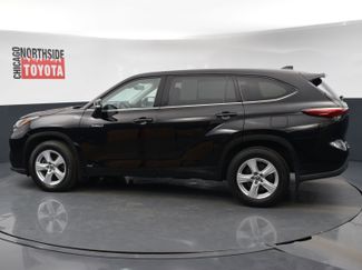 Used 2021 Toyota Highlander LE video 2