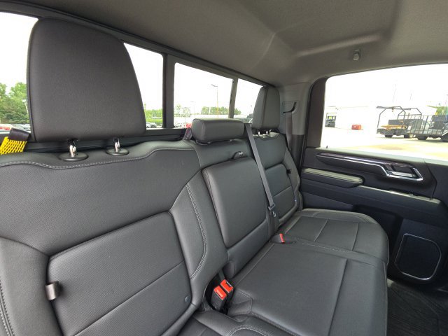 Certified 2024 Chevrolet Silverado 3500 LTZ w/ LTZ Premium Package AWD/4WD image 15